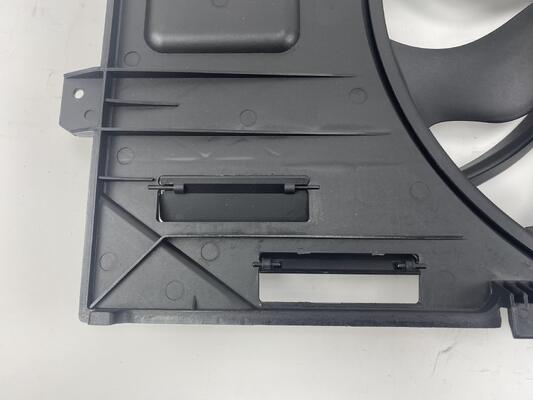 7E0121207C 7E0121205D Zestaw wentylatora radiatora samochodowego o wysokiej mocy dla Vw Multivan T5 T6