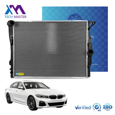 Nowy zestaw chłodnicy OE 17117559273 17117521048 dla BMW E90 E93 E81 E87 Chłodzenie silnika Modele 2003-2011