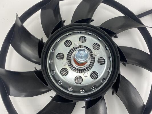 Wentilator chłodzący chłodnik samochodowy dla Land Rover Range Rover Sport Wentilatory chłodzące powietrze LR025965G PGG500370