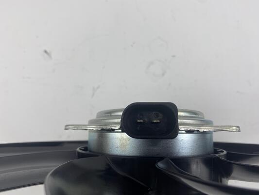 8K0959455G/8K0959455K Automobil Elektroniczny chłodnik chłodniczy chłodniczy dla Audi A4L B8 A5 A6 C7 A7 Q3 Q5 2.0T/2.5T Główny wentylator 2007