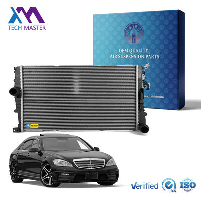 Radiator chłodzący silnik F20 F21 F30 F35 F80 F34 F31 F32 F82 Radiator aluminiowy 17117600520 17117600511