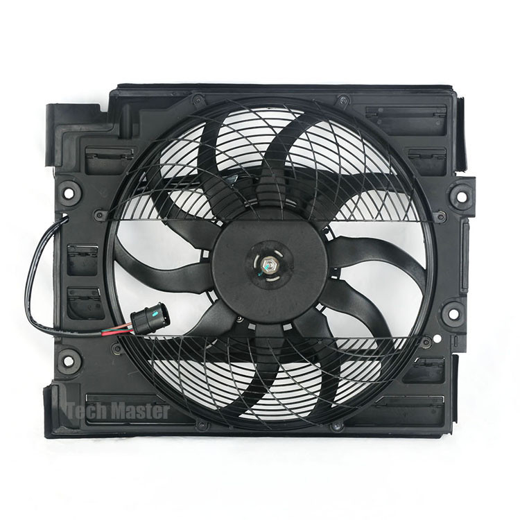 Automatyczny wentylator chłodnicy do BMW E39 400W 3 szpilki elektroniczny 64546921395 64546921946