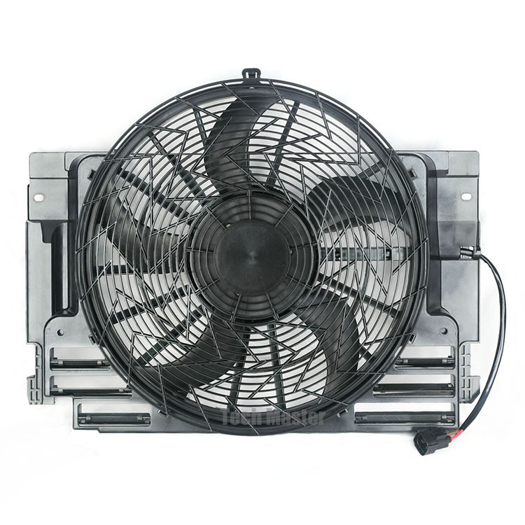 64546921381 64546921940 elektryczny zespół wentylatora chłodzącego dla BMW X5 E53 400W wymiana zespołu wentylatora chłodzącego silnik