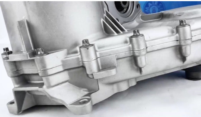 OE NO ATC700 Pudełko do przeniesienia dla BMW X5 E70 X6 E71 System automatycznej skrzyni biegów 27107599886