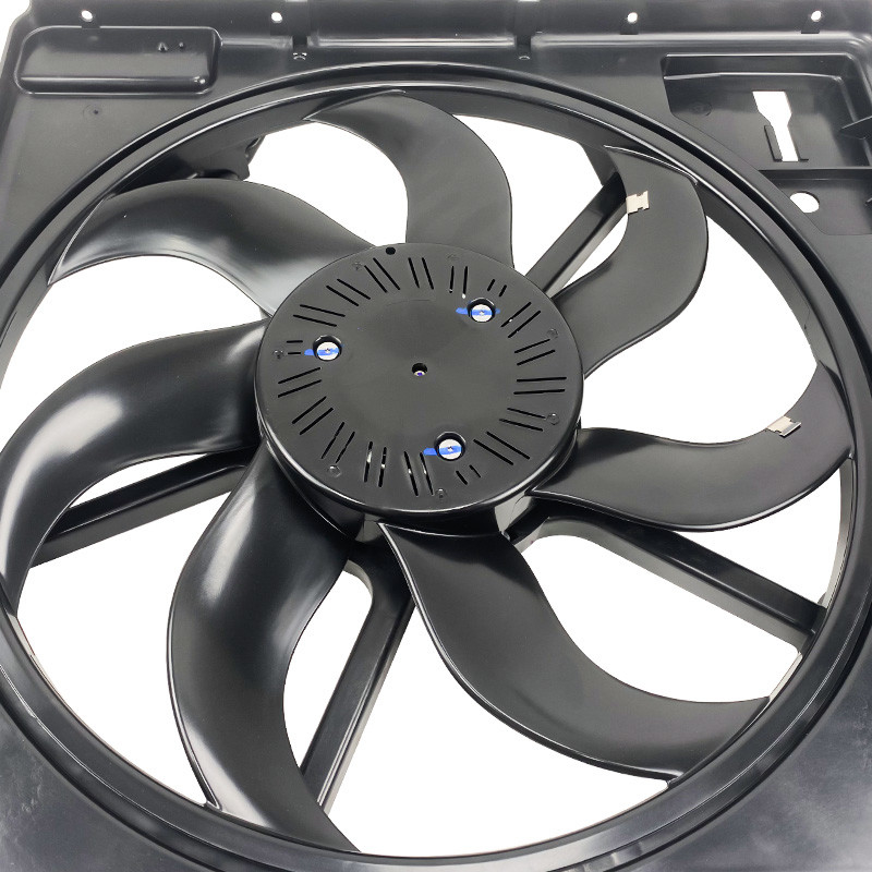 System chłodzenia ISO TS15949 Certyfikowany 68143894AB Motor samochodowy Radiator wentylator Motor dla wydajności