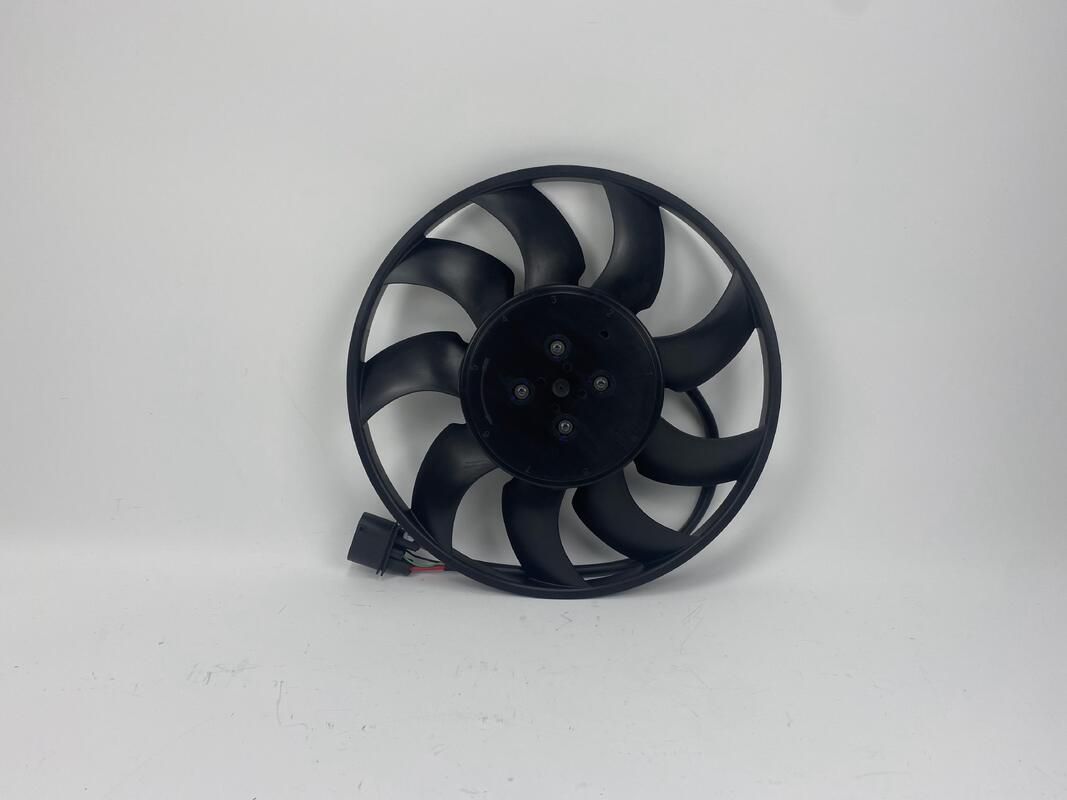 8W0959455 8W0959455AB 8W0121003D Części elektryczne samochodowe wentylator chłodniczy dla Audi A6 A7 A8 A8L Q7 Q8
